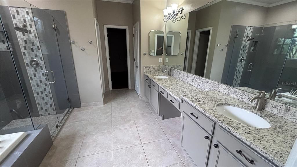 For Rent: $3,200 (3 beds, 2 baths, 2282 Square Feet)