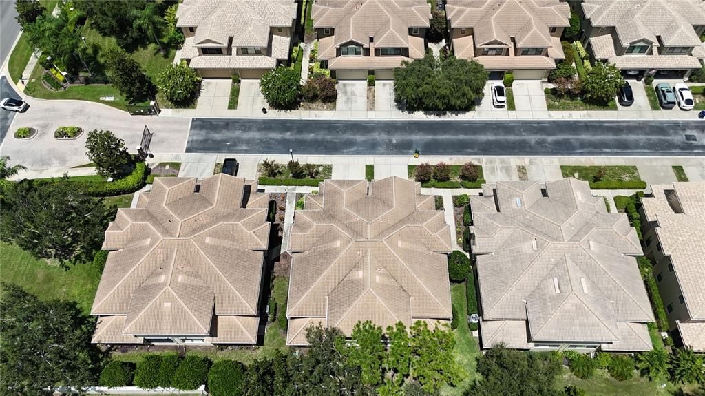 En Venta: $534,000 (3 camas, 3 baños, 2250 Pies cuadrados)