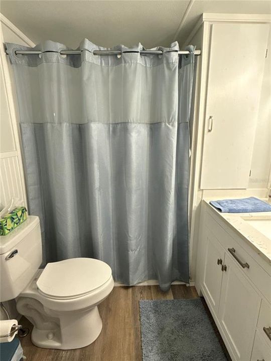 For Sale: $99,000 (2 beds, 1 baths, 794 Square Feet)