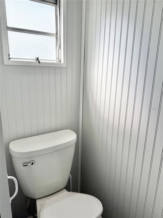 For Sale: $99,000 (2 beds, 1 baths, 794 Square Feet)
