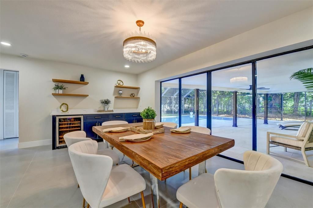 For Sale: $785,000 (4 beds, 3 baths, 2696 Square Feet)