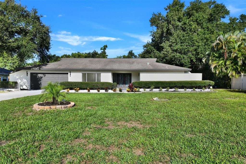 For Sale: $785,000 (4 beds, 3 baths, 2696 Square Feet)