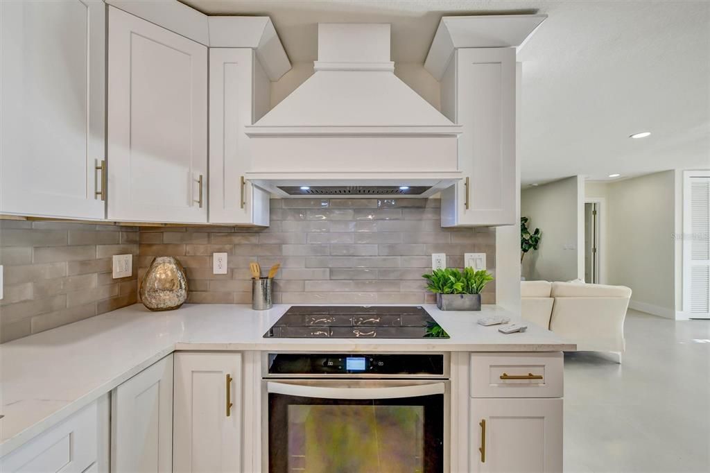 For Sale: $785,000 (4 beds, 3 baths, 2696 Square Feet)