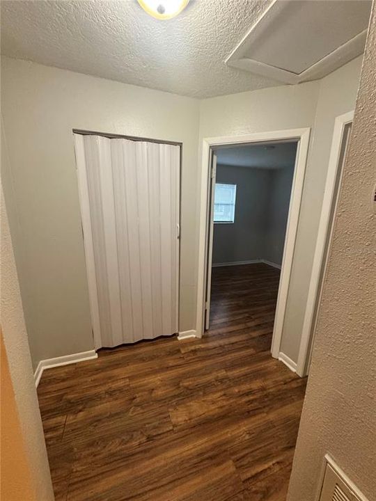 For Rent: $1,750 (2 beds, 1 baths, 850 Square Feet)