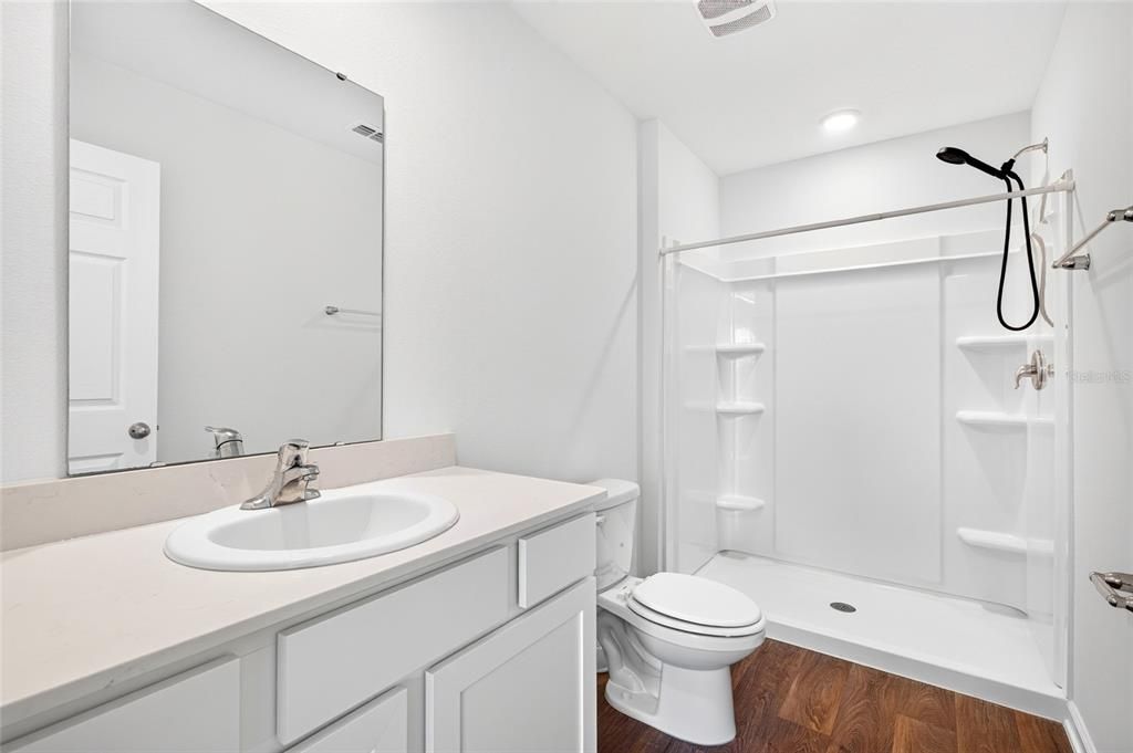 For Sale: $239,900 (2 beds, 2 baths, 1160 Square Feet)