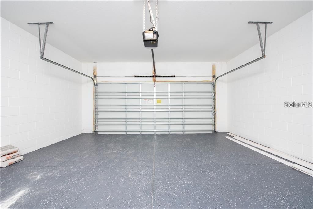 For Rent: $2,297 (3 beds, 2 baths, 1270 Square Feet)