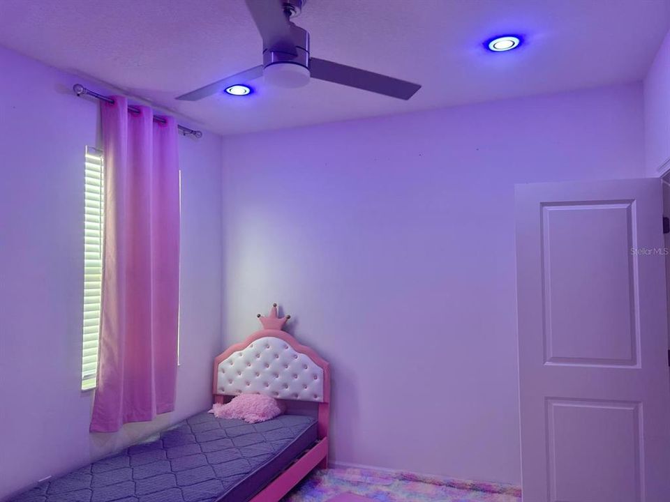For Rent: $2,800 (4 beds, 3 baths, 2408 Square Feet)