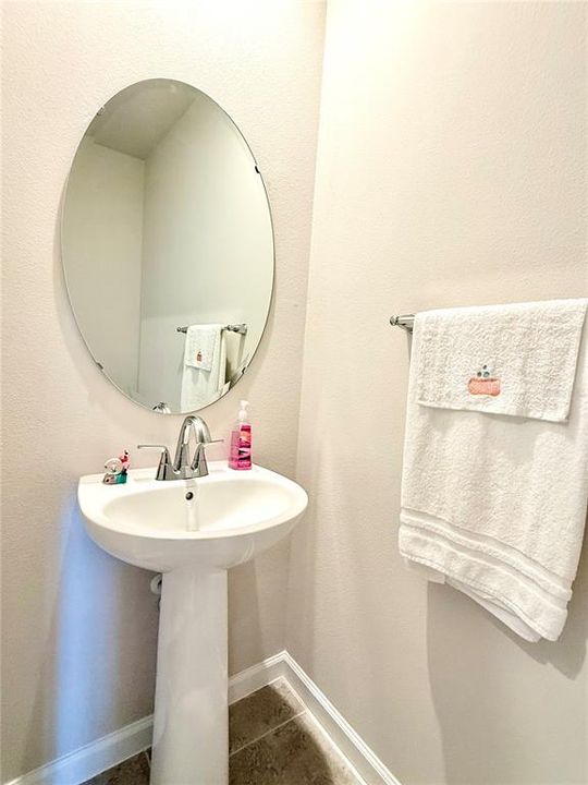 For Rent: $1,700 (3 beds, 2 baths, 1445 Square Feet)