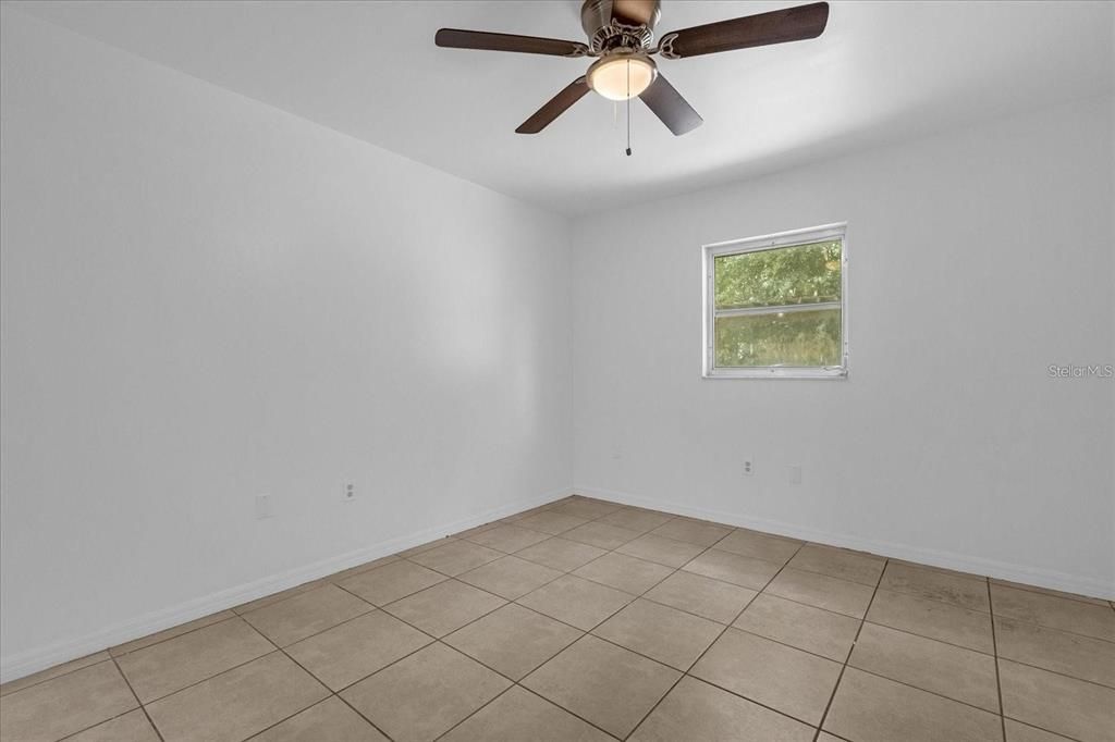 For Rent: $2,400 (3 beds, 2 baths, 1330 Square Feet)