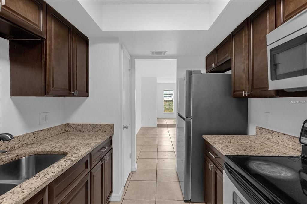 For Rent: $2,400 (3 beds, 2 baths, 1330 Square Feet)