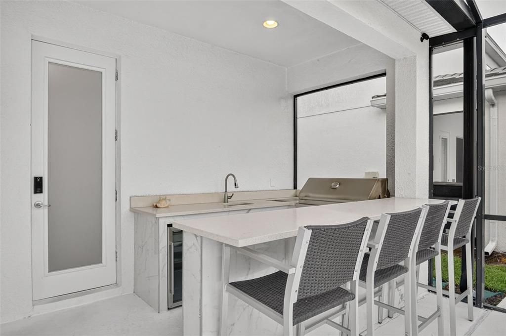 En Venta: $725,000 (6 camas, 6 baños, 3067 Pies cuadrados)