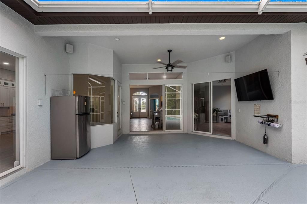 For Rent: $4,300 (4 beds, 3 baths, 3526 Square Feet)