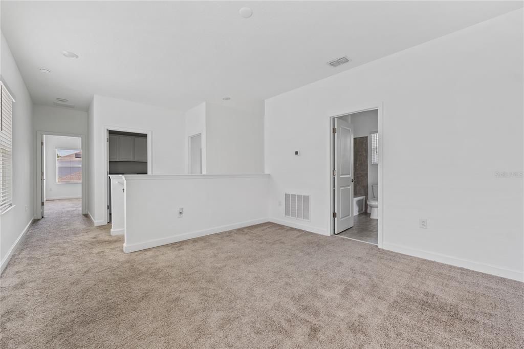 For Rent: $2,800 (4 beds, 3 baths, 2469 Square Feet)