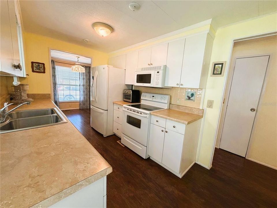 En Venta: $119,000 (2 camas, 2 baños, 1008 Pies cuadrados)