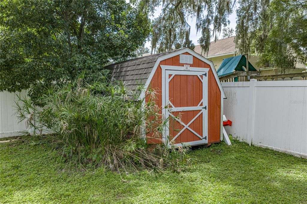 На продажу: $399,900 (2 спален, 2 ванн, 1548 Квадратных фут)