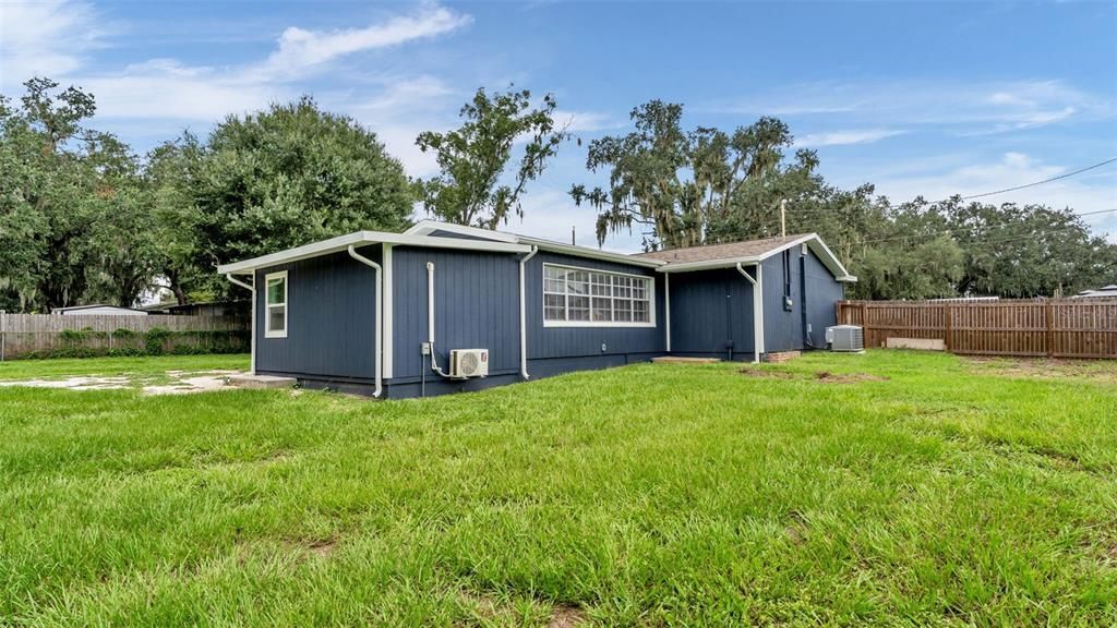 En Venta: $350,000 (4 camas, 2 baños, 1769 Pies cuadrados)