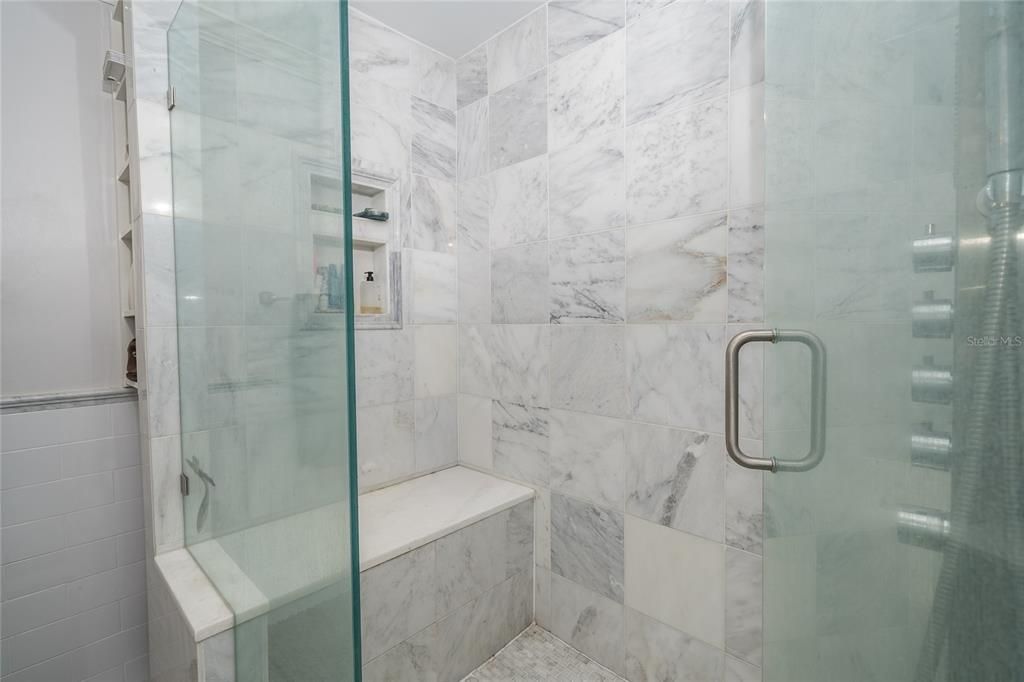 На продажу: $545,000 (2 спален, 2 ванн, 1634 Квадратных фут)