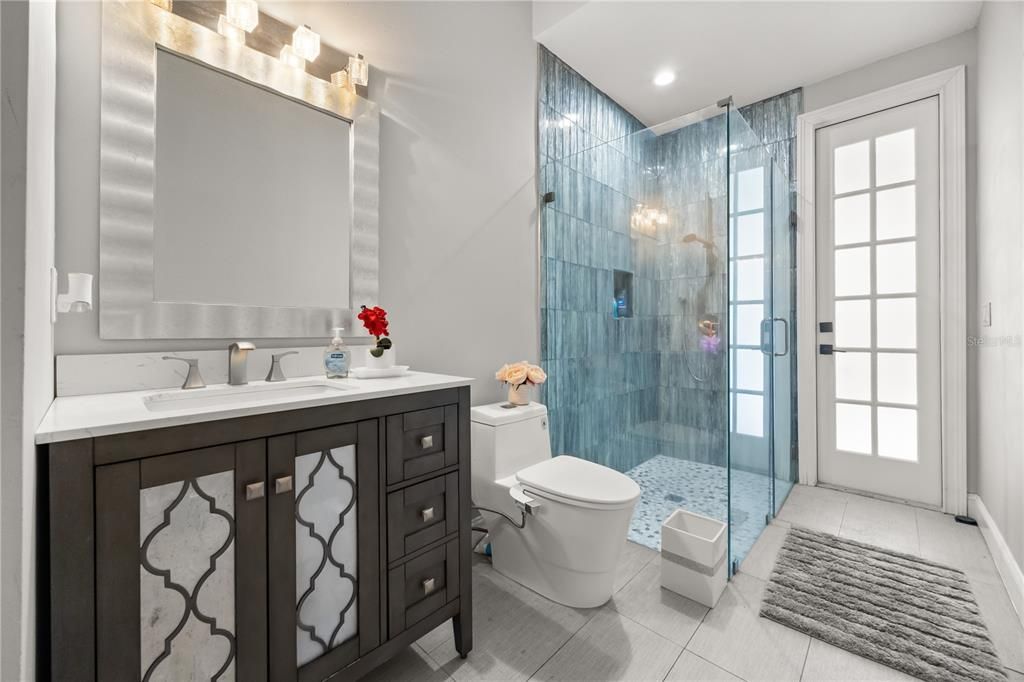 For Sale: $990,000 (5 beds, 4 baths, 4157 Square Feet)