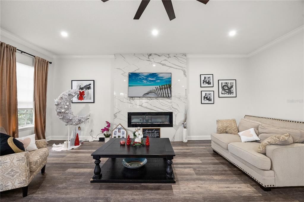 For Sale: $990,000 (5 beds, 4 baths, 4157 Square Feet)