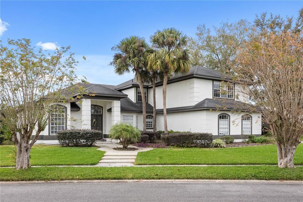 For Sale: $990,000 (5 beds, 4 baths, 4157 Square Feet)