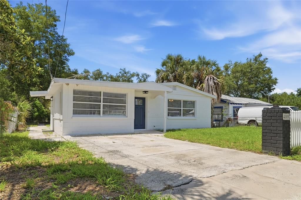 For Sale: $360,000 (4 beds, 2 baths, 1610 Square Feet)