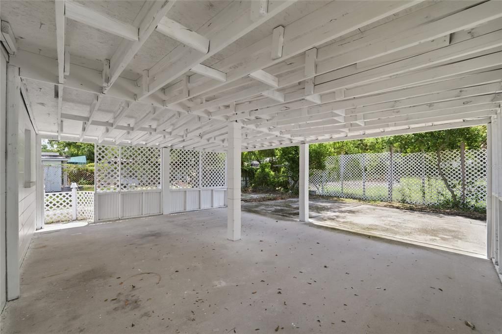 For Sale: $360,000 (4 beds, 2 baths, 1610 Square Feet)