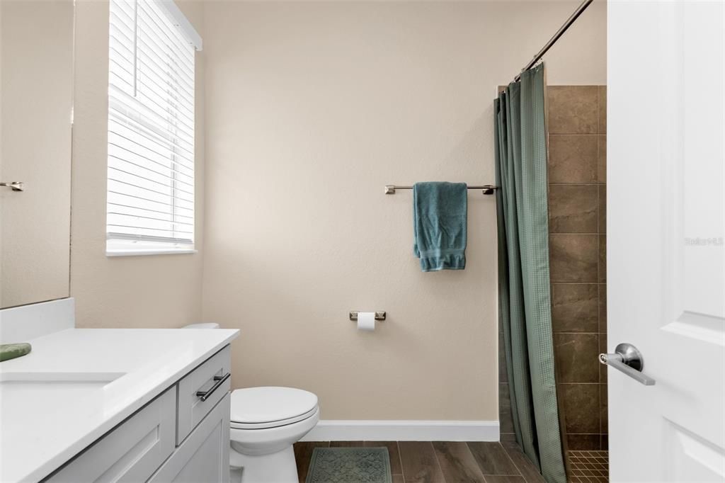 For Sale: $525,000 (3 beds, 3 baths, 2206 Square Feet)