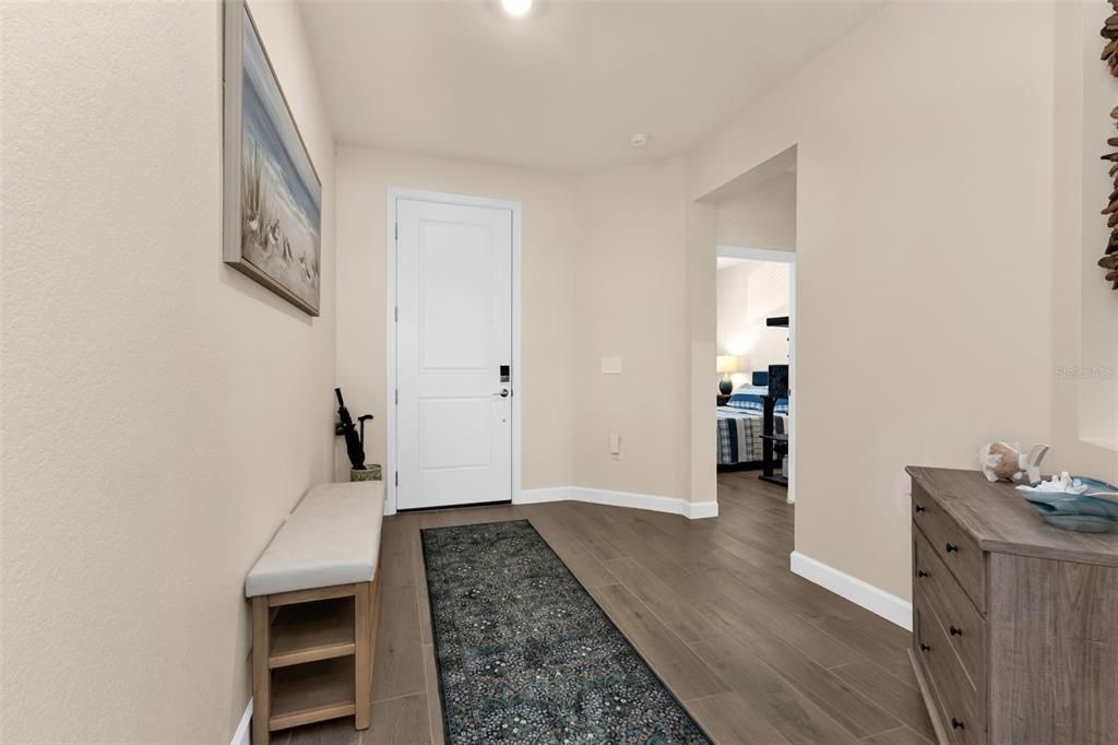 For Sale: $525,000 (3 beds, 3 baths, 2206 Square Feet)