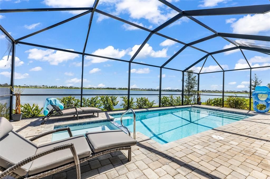For Sale: $525,000 (3 beds, 3 baths, 2206 Square Feet)