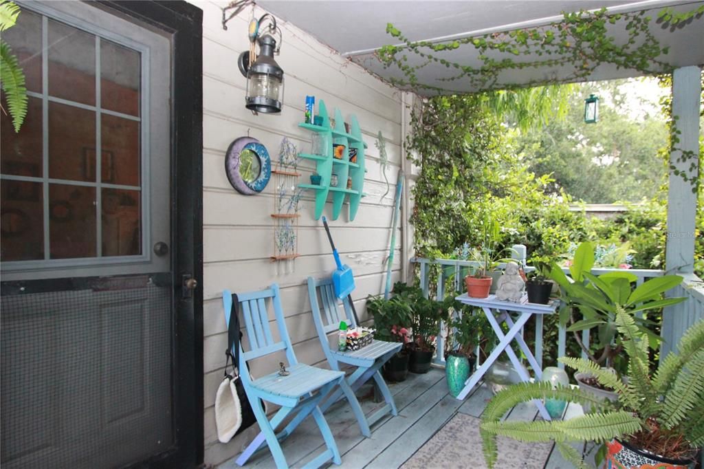 For Rent: $1,395 (1 beds, 1 baths, 572 Square Feet)