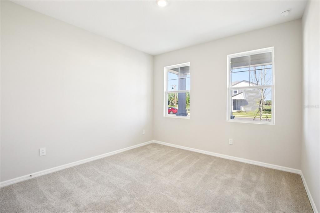 For Sale: $416,955 (4 beds, 2 baths, 1911 Square Feet)