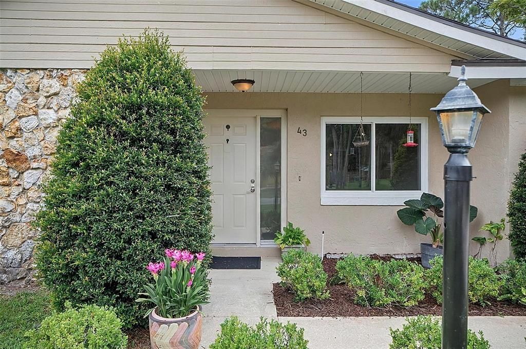 For Sale: $338,500 (3 beds, 2 baths, 1460 Square Feet)