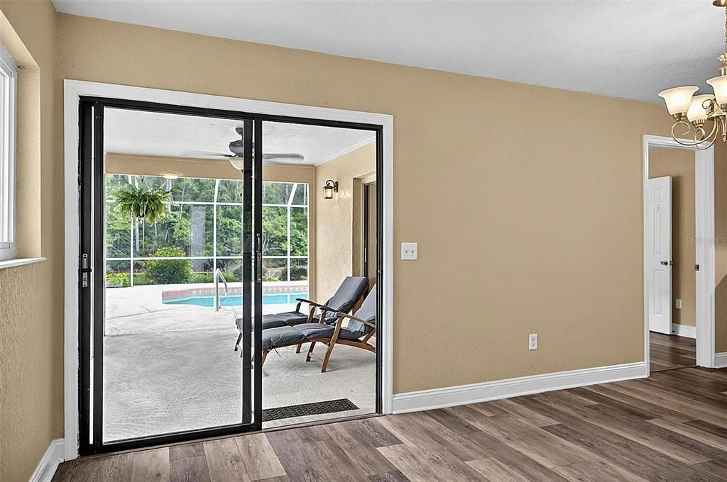 For Sale: $338,500 (3 beds, 2 baths, 1460 Square Feet)