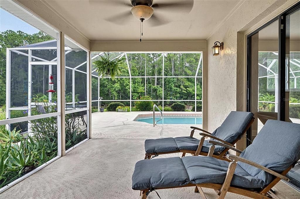 For Sale: $338,500 (3 beds, 2 baths, 1460 Square Feet)
