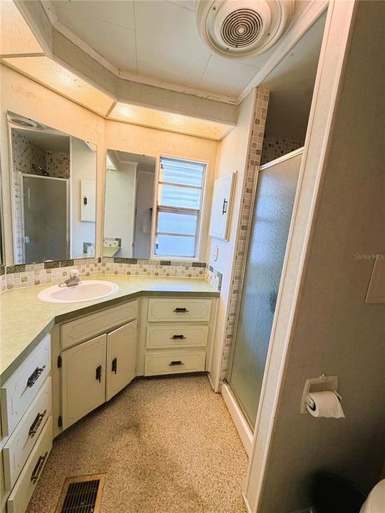 En Venta: $119,000 (2 camas, 2 baños, 1408 Pies cuadrados)