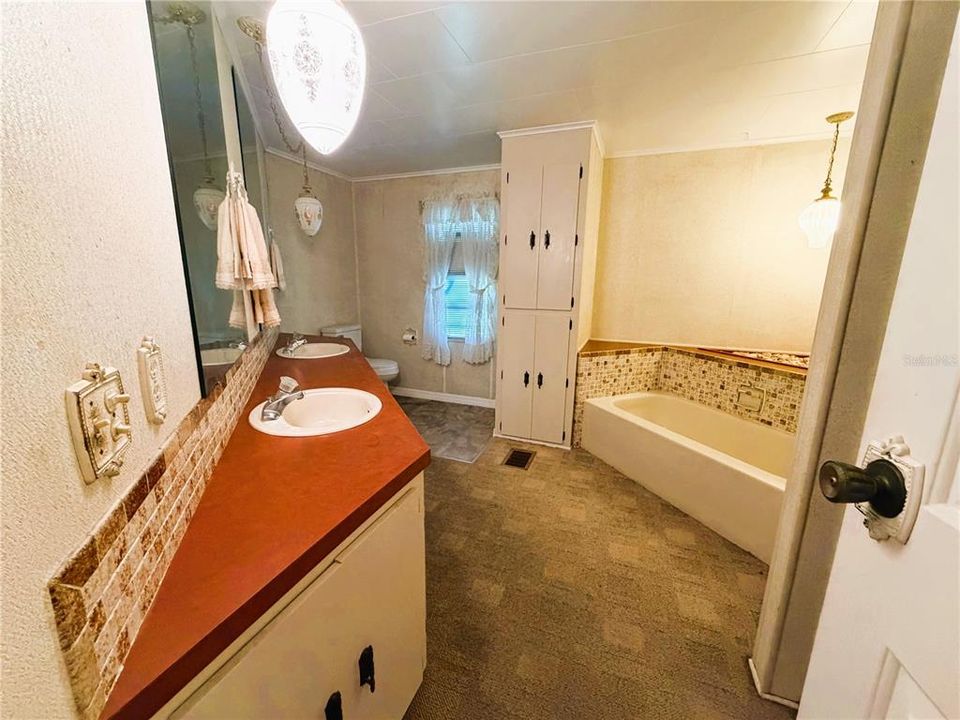 En Venta: $119,000 (2 camas, 2 baños, 1408 Pies cuadrados)