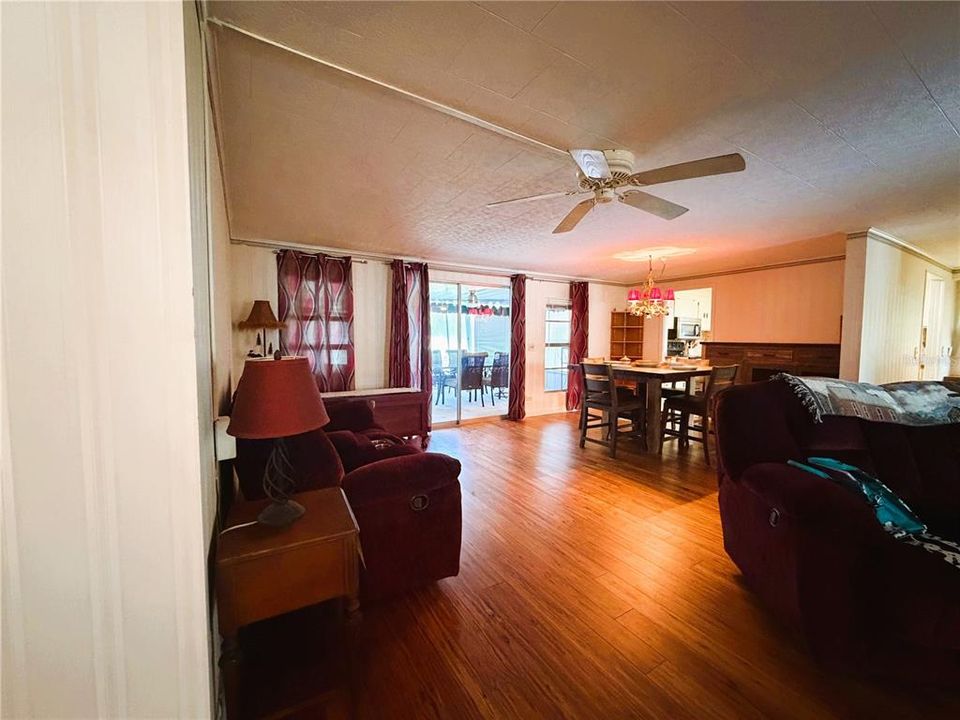 En Venta: $119,000 (2 camas, 2 baños, 1408 Pies cuadrados)