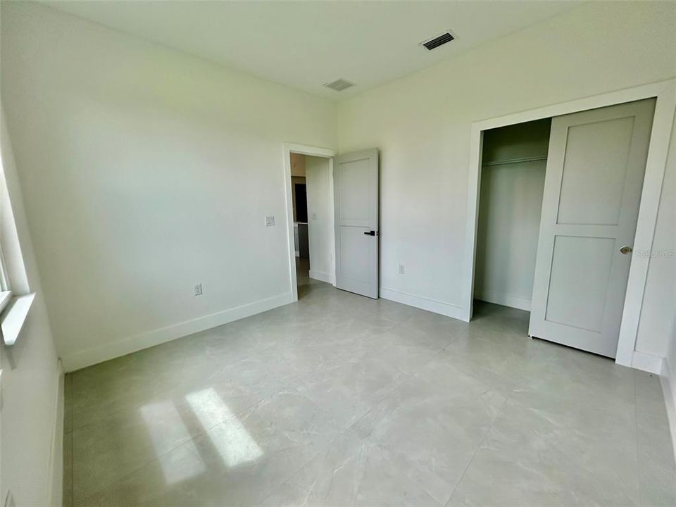 В аренду: $3,000 (4 спален, 4 ванн, 2413 Квадратных фут)