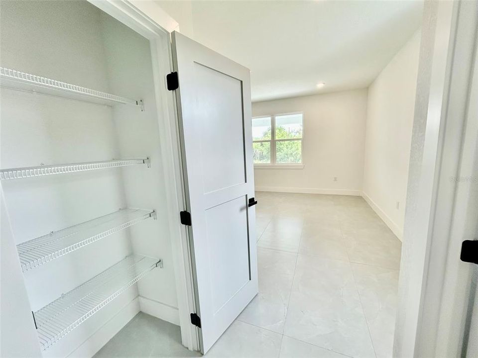 В аренду: $3,000 (4 спален, 4 ванн, 2413 Квадратных фут)