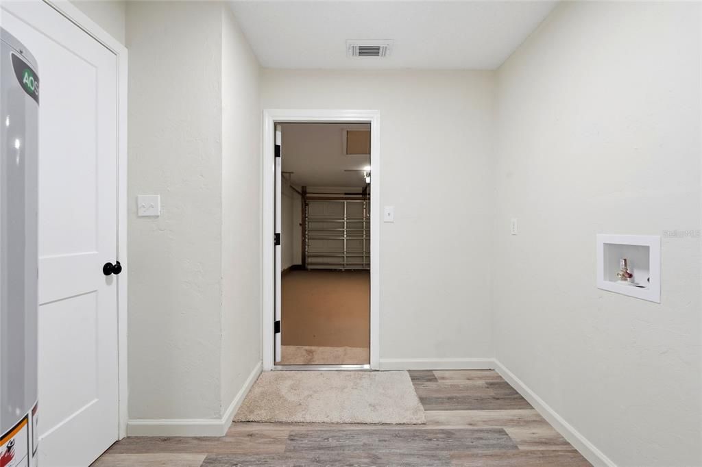 For Sale: $349,900 (4 beds, 2 baths, 2049 Square Feet)
