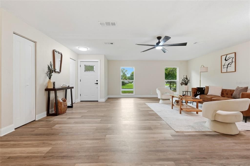 For Sale: $349,900 (4 beds, 2 baths, 2049 Square Feet)