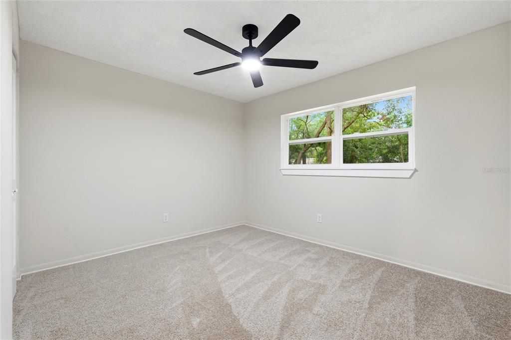For Sale: $349,900 (4 beds, 2 baths, 2049 Square Feet)