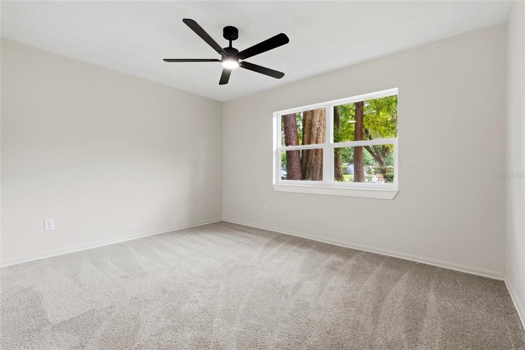 For Sale: $349,900 (4 beds, 2 baths, 2049 Square Feet)