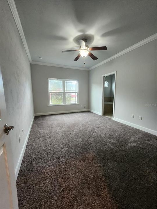 For Rent: $2,500 (3 beds, 2 baths, 1389 Square Feet)