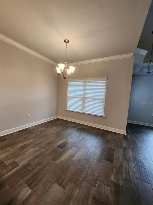 For Rent: $2,500 (3 beds, 2 baths, 1389 Square Feet)