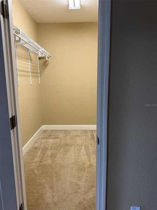 For Rent: $3,000 (3 beds, 2 baths, 1878 Square Feet)