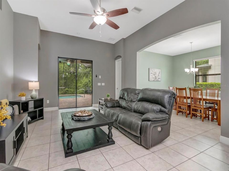 Active With Contract: $535,000 (4 beds, 3 baths, 2035 Square Feet)