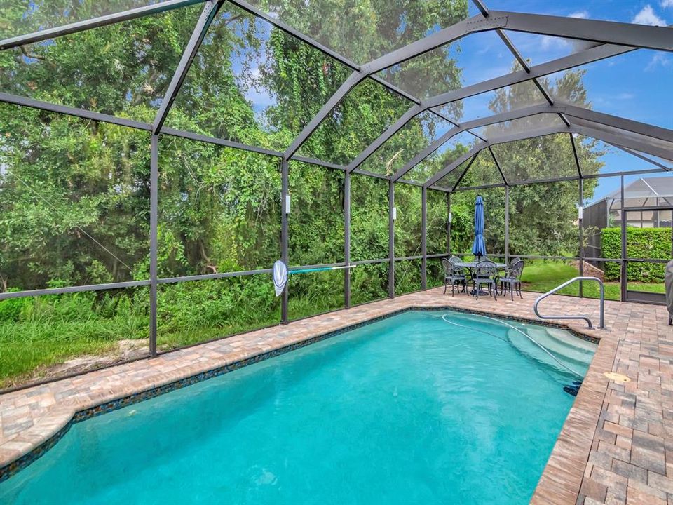 Active With Contract: $535,000 (4 beds, 3 baths, 2035 Square Feet)