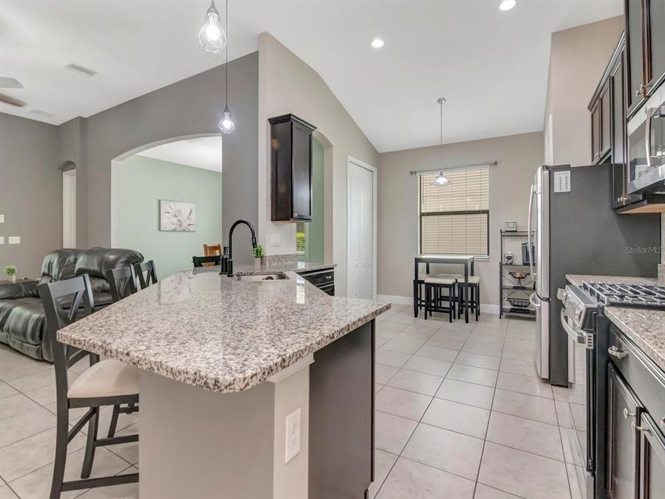 Active With Contract: $535,000 (4 beds, 3 baths, 2035 Square Feet)