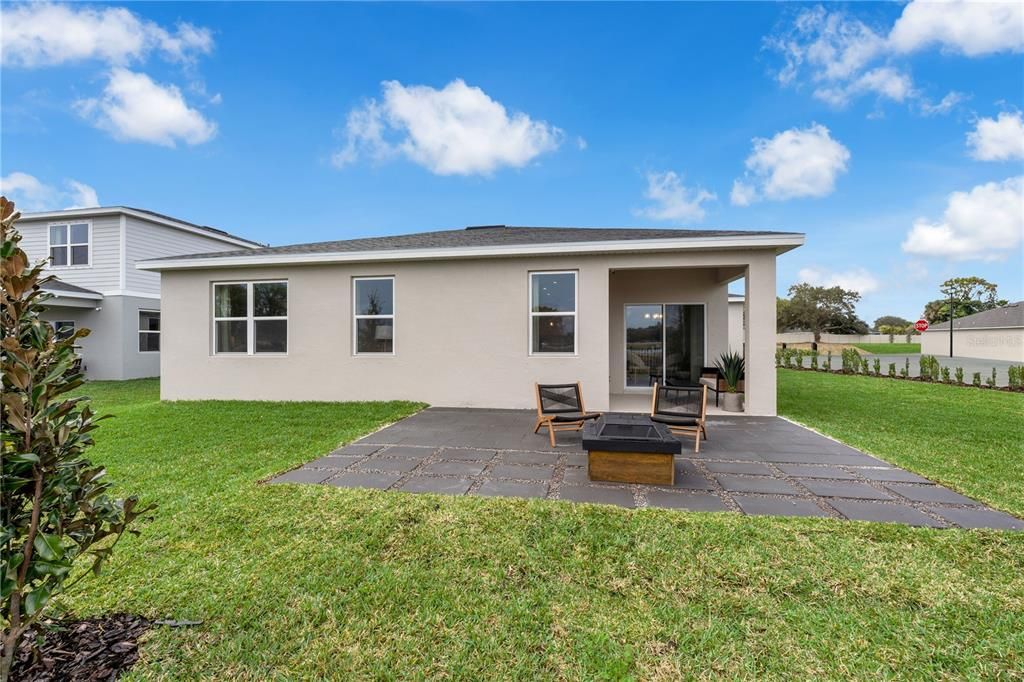 For Sale: $416,000 (4 beds, 2 baths, 1839 Square Feet)
